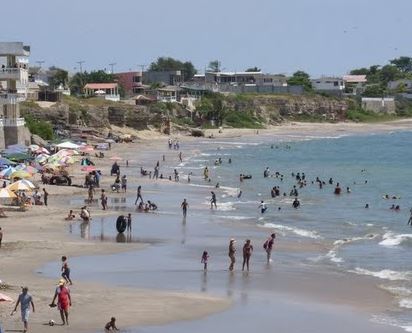 Playa Ballenita